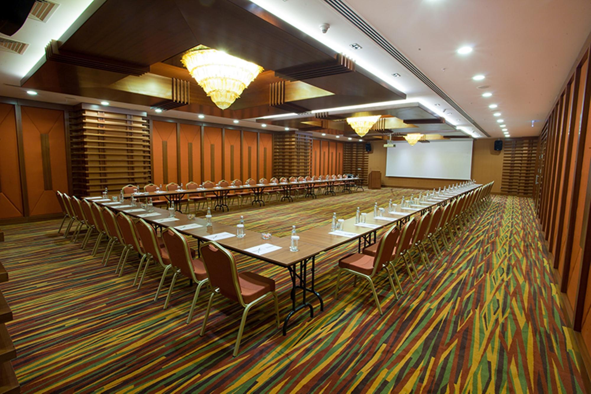 The Parma Hotel & Spa Taksim Истанбул Екстериор снимка
