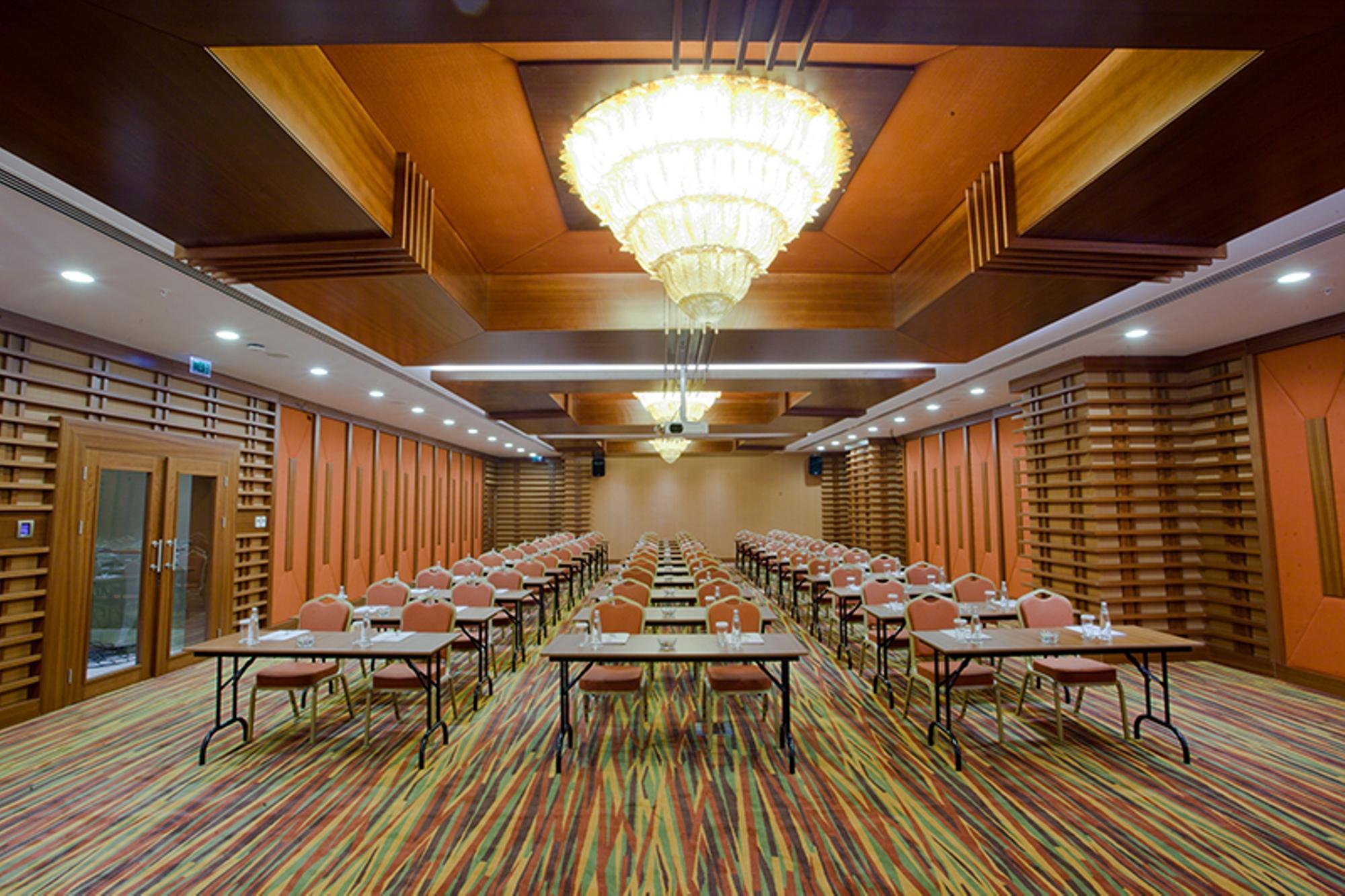 The Parma Hotel & Spa Taksim Истанбул Екстериор снимка