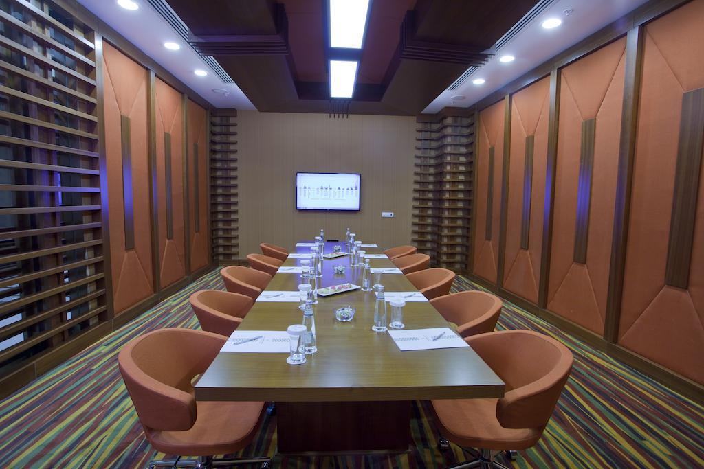 The Parma Hotel & Spa Taksim Истанбул Екстериор снимка